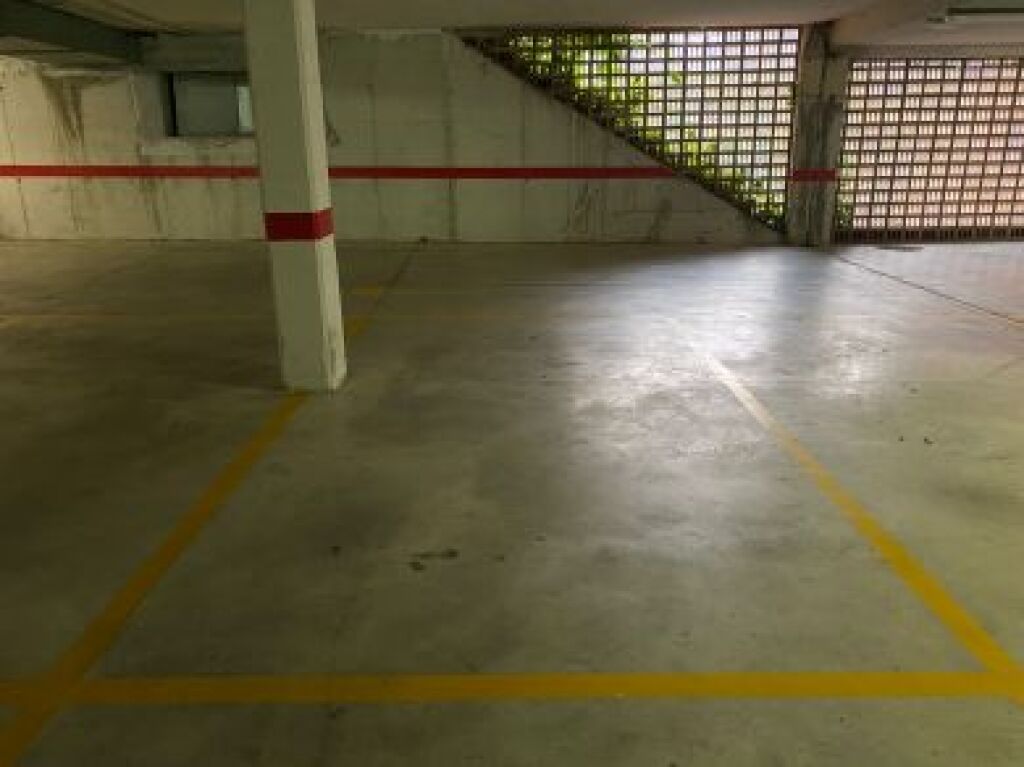 parking coche en venta en vitoria zabalgana álava foto grande (2)