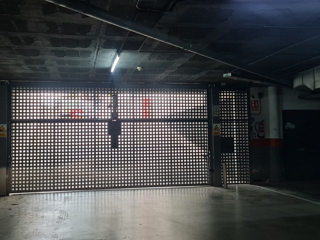 parking coche en venta en castelldefels barcelona can bou foto grande (3)
