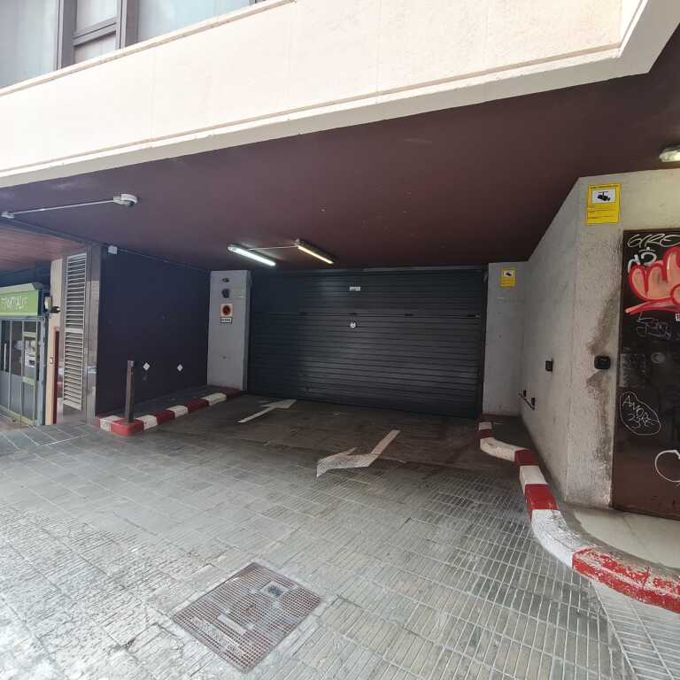 parking coche en venta en barcelona barcelona sant gervasi foto grande (2)