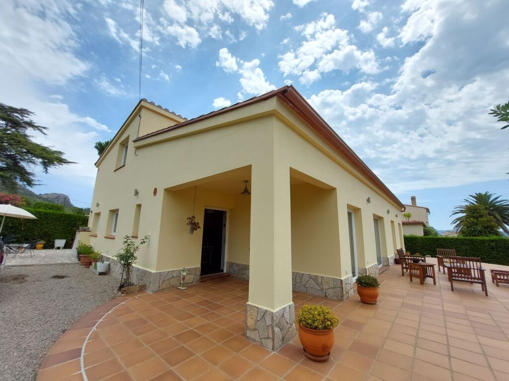 casa-chalet en venta en estartit girona foto grande (3)