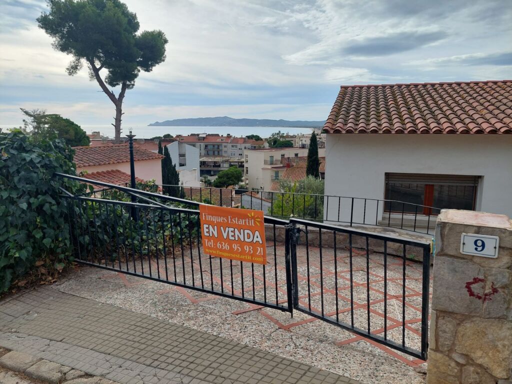 casa-chalet en venta en estartit girona foto grande (3)