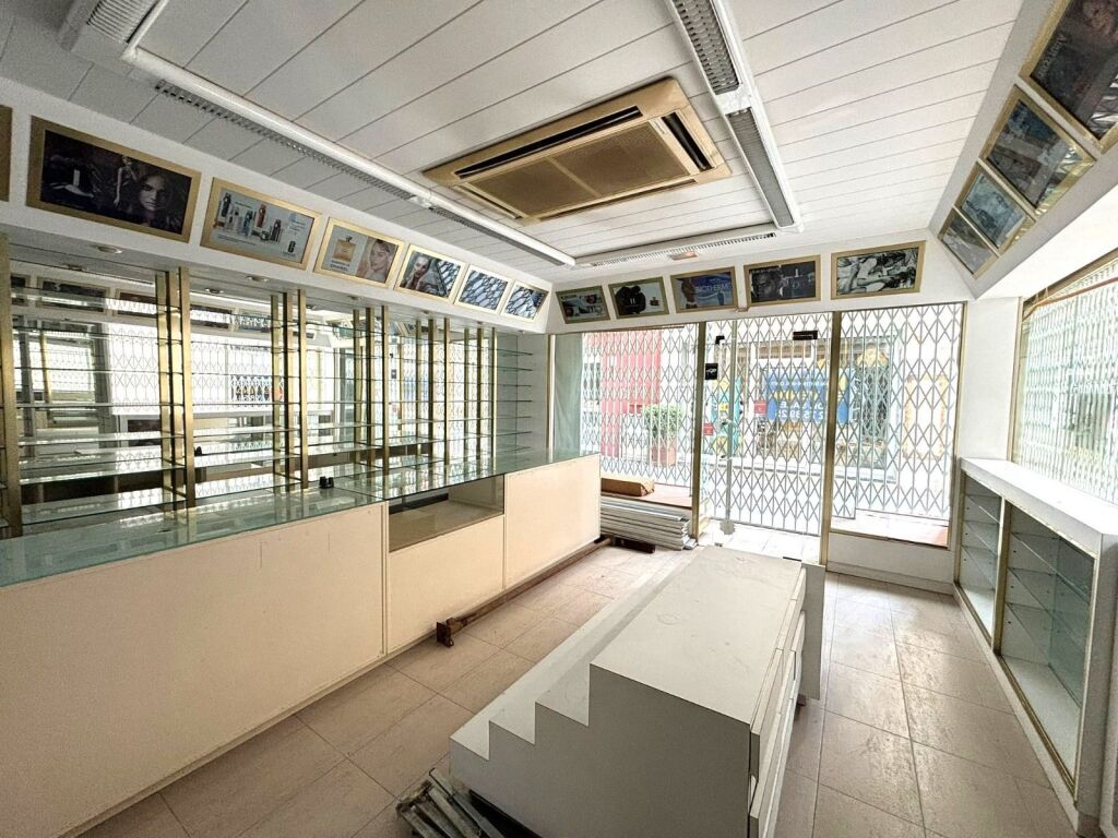 casa-chalet en venta en torroella de montgri girona foto grande (2)