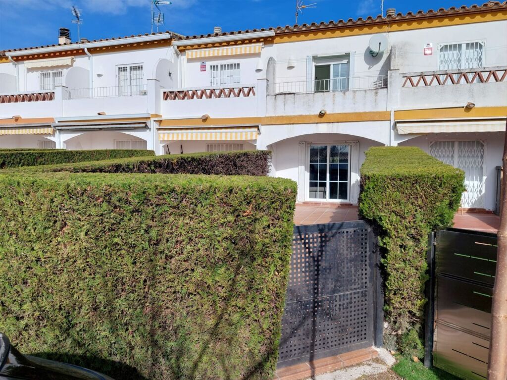 casa-chalet en venta en estartit girona foto grande (3)