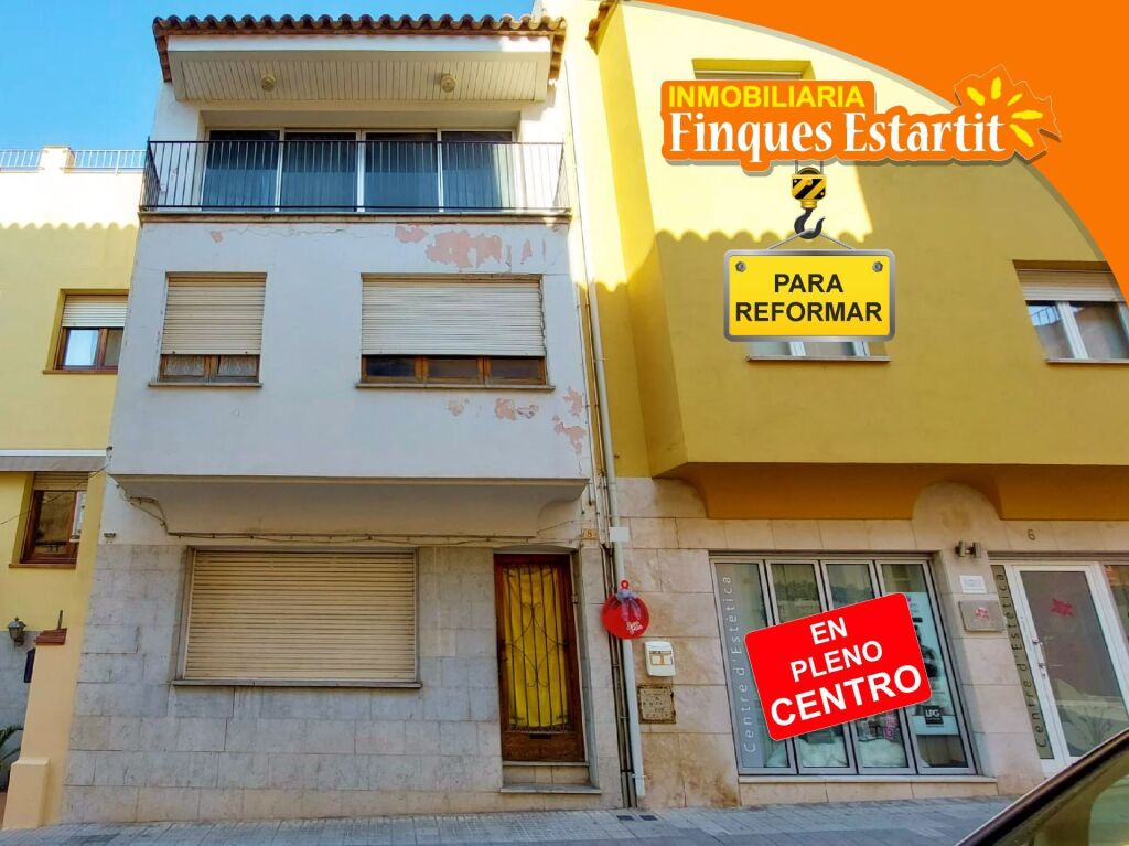 Foto casa-chalet en venta en torroella de montgri girona