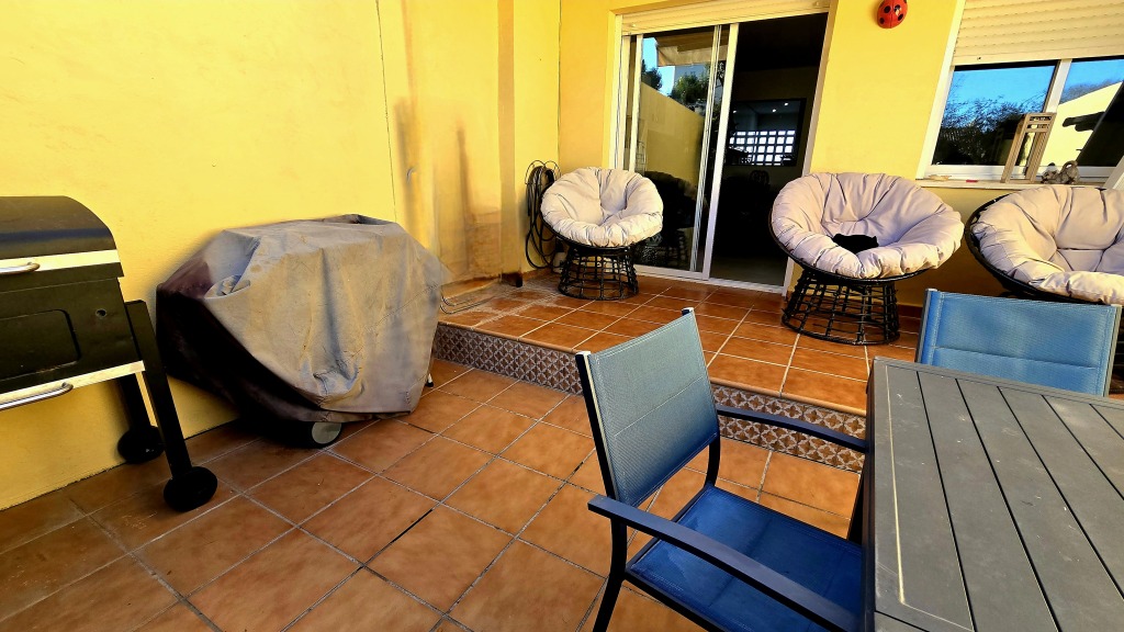 adosada en venta en estepona málaga foto grande (3)