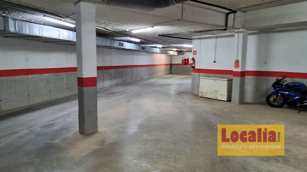 Foto plazas de garaje en barrio san vicente, vioño