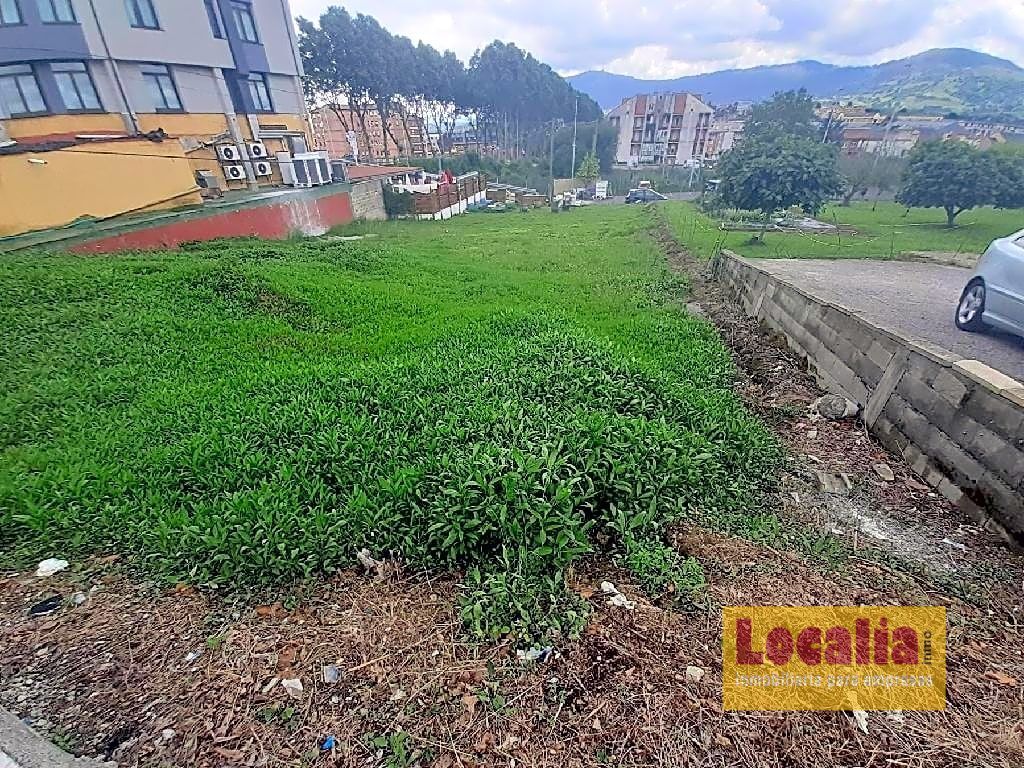 suelo urbano 920m² en el astillero foto grande (2)