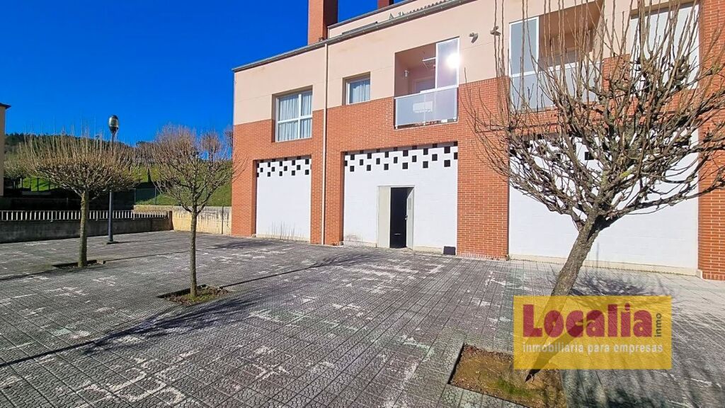 Foto local comercial en barrio parayo, vioño, piélagos