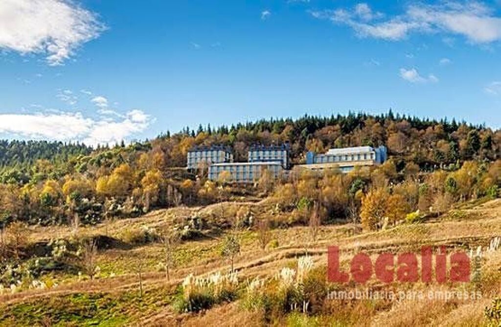 edificio en ambiente rural cerca de bilbao foto grande (3)