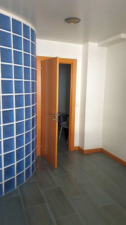 oficinas en venta en plaza de la cerveza. santander, cantabria foto grande (2)