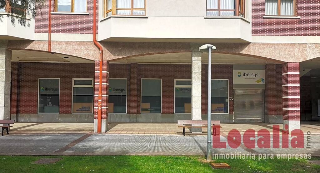 Foto céntrico local para negocios en el corazón de burtzeña. barakaldo. país vasco
