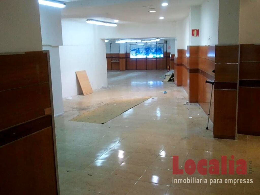 local en rentabilidad muy cerca ayuntamiento santander foto grande (2)