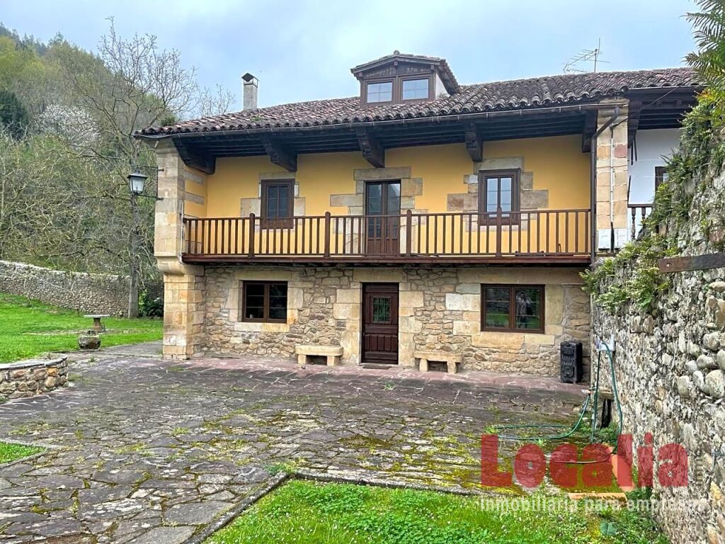 bonito chalet con gran terreno, corvera de toranzo foto grande (2)