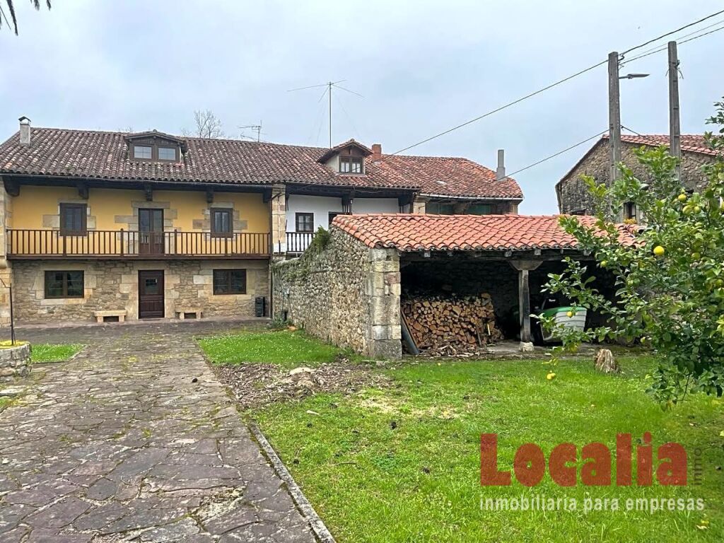Foto bonito chalet con gran terreno, corvera de toranzo