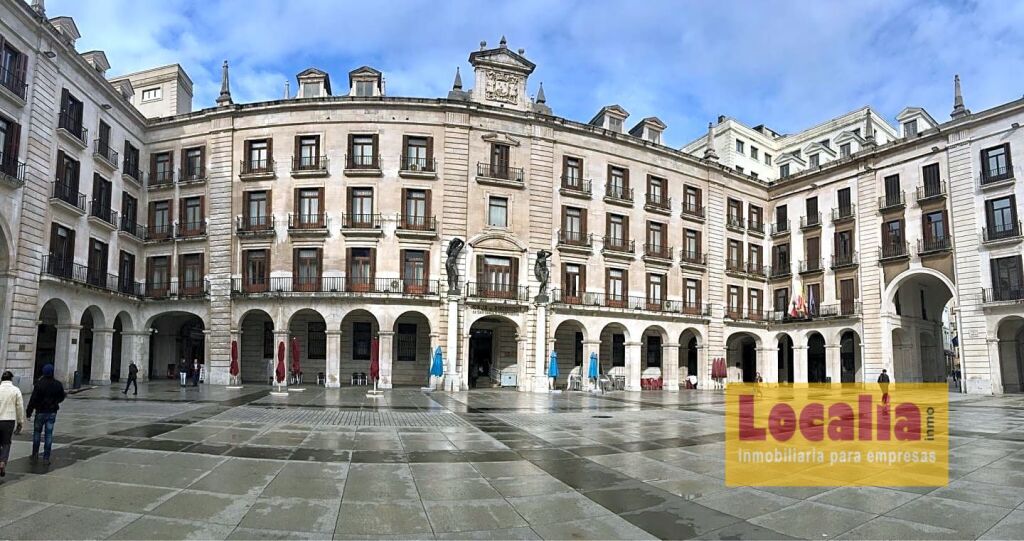 Premises for rent in Santander