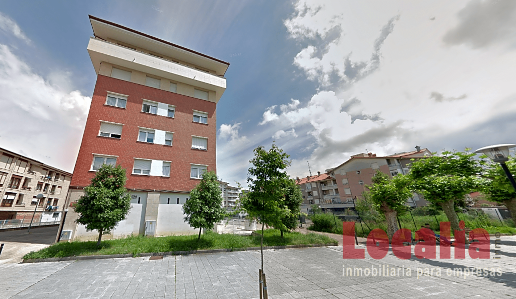 Foto suelo para edificar en colindres, cantabria.