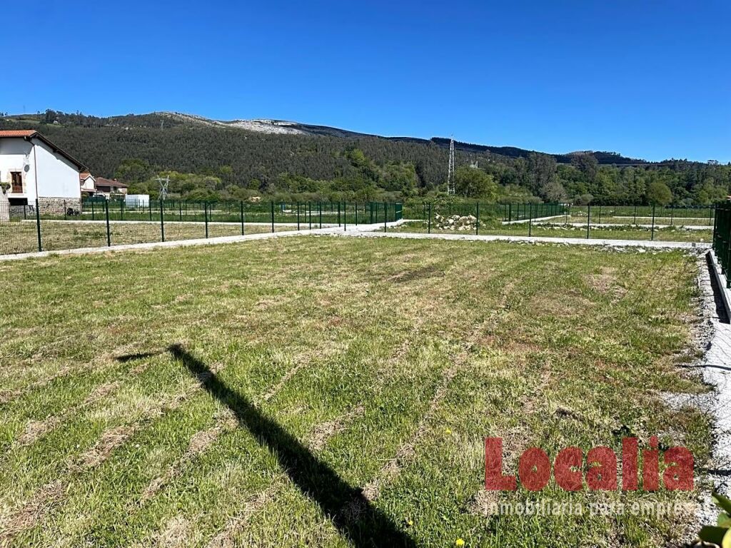 Foto el terreno para tu casa en periedo, cantabria.