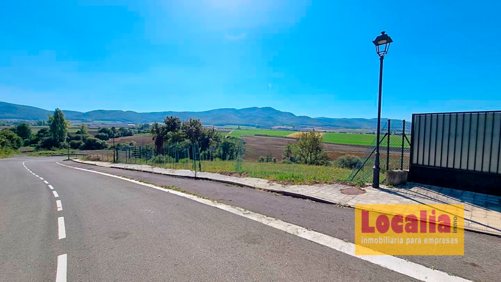 Foto el suelo urbano para la vivienda de tus sueños