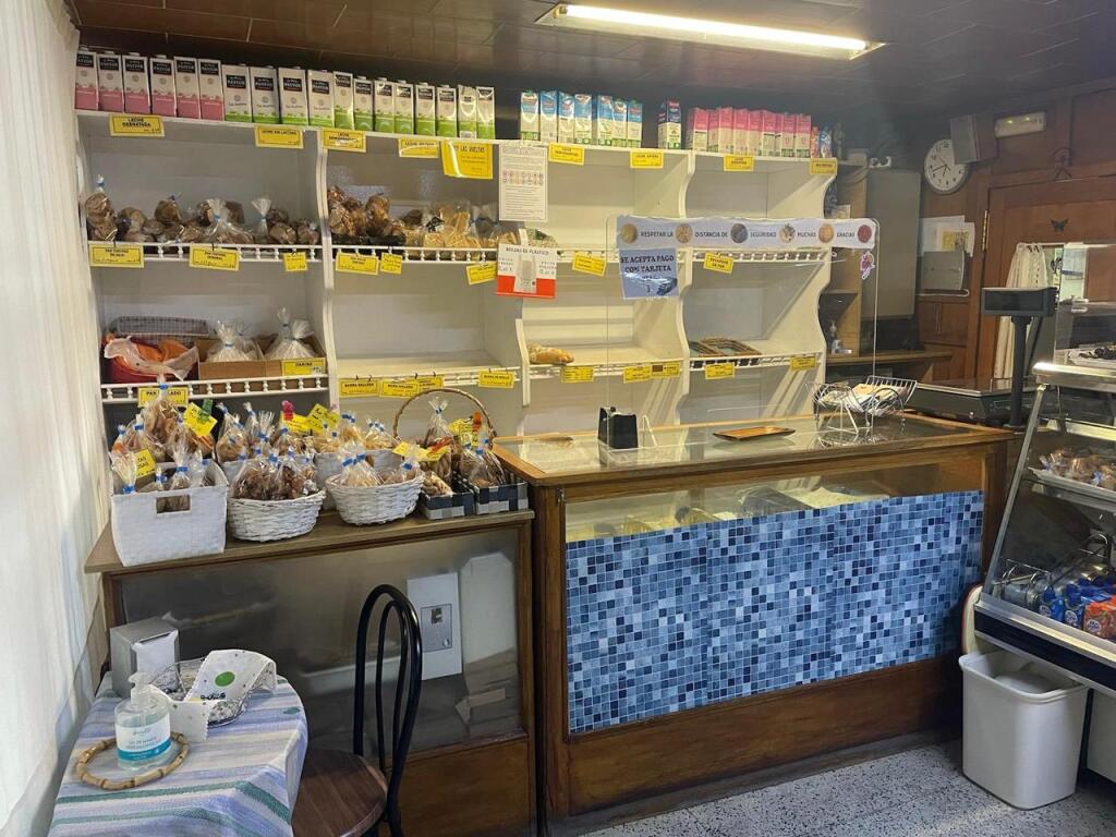 panadería pastelería en alquiler en santander. foto grande (2)