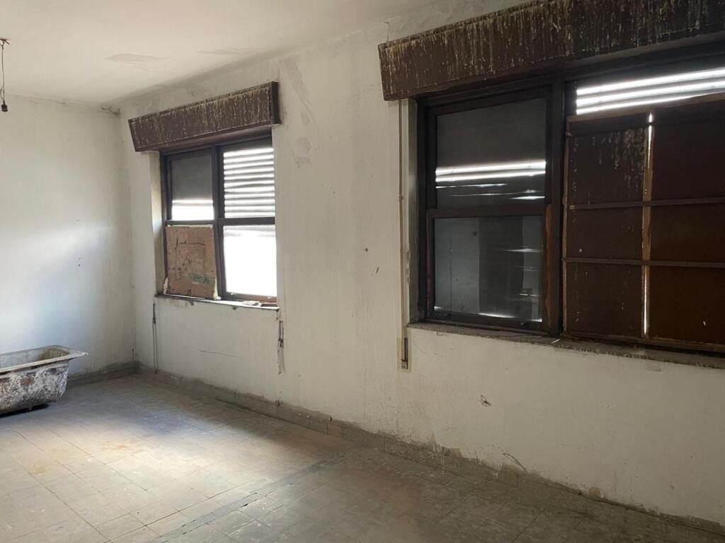 piso a reformar de 165 m². torrelavega . cantabria foto grande (3)