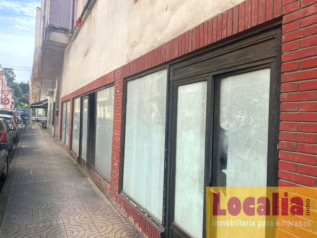 Foto alquiler de local comercial en torrelavega.