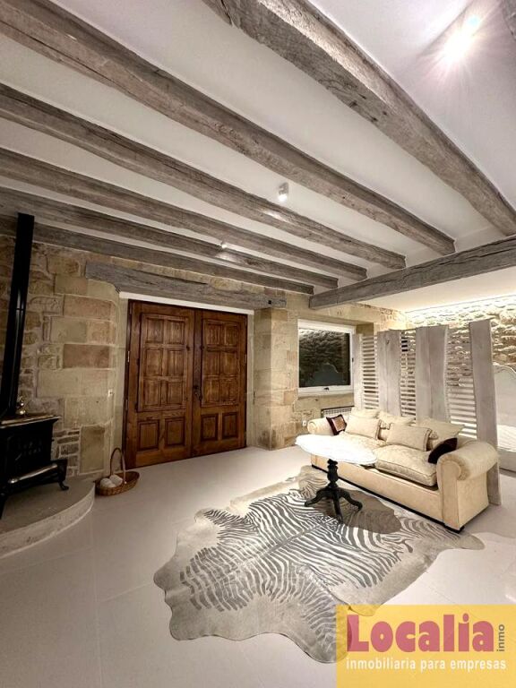 Foto elegante y moderno apartamento. torrelavega.