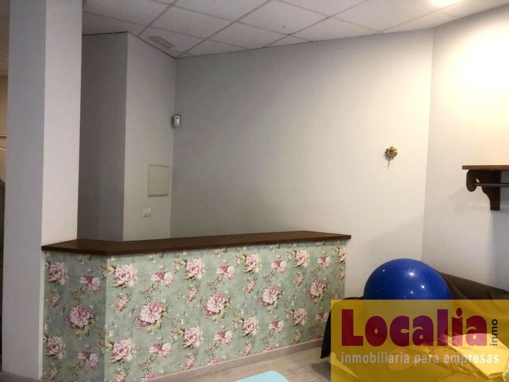 local comercial en alquiler en torrelavega. foto grande (3)