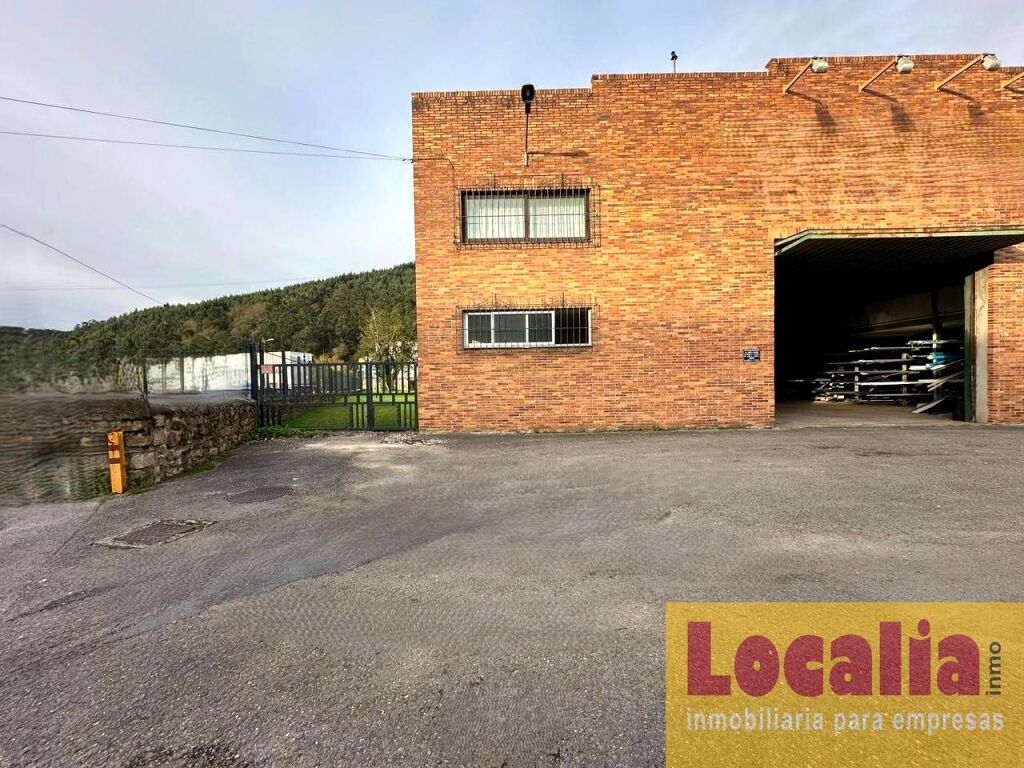 nave industrial 1000 m²en venta. stgo de cartes. foto grande (3)