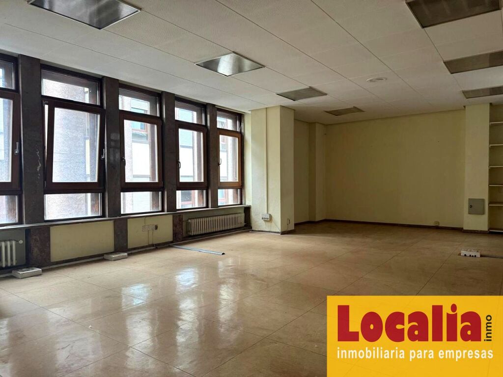 excepcional local para oficinas en santander. foto grande (2)