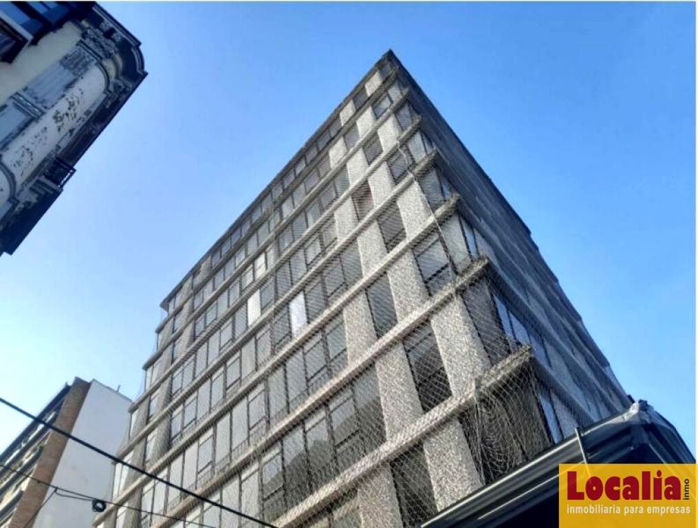 edificio en venta en navia de 2500 m2 foto grande (2)