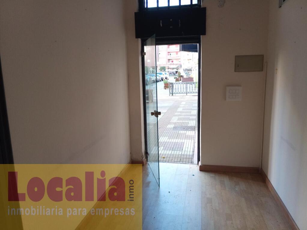 interesante local como academia, clinica fisioterapia u otras actividades foto grande (3)