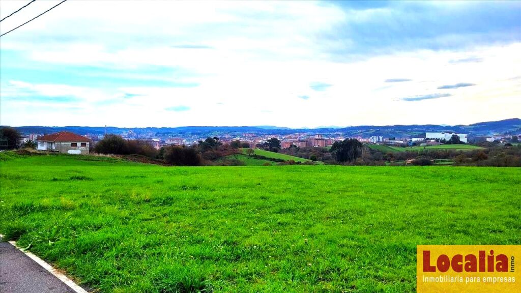 Foto conjunto suelos para inversión en avilés, asturias