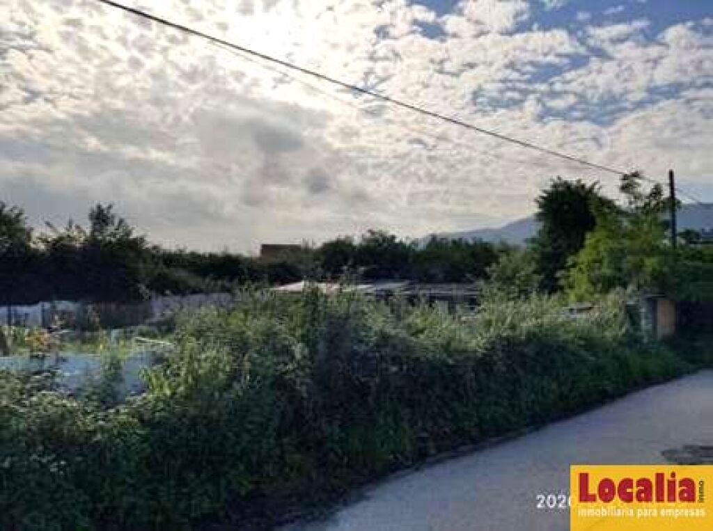 Foto suelo urbanizable en oviedo. asturias