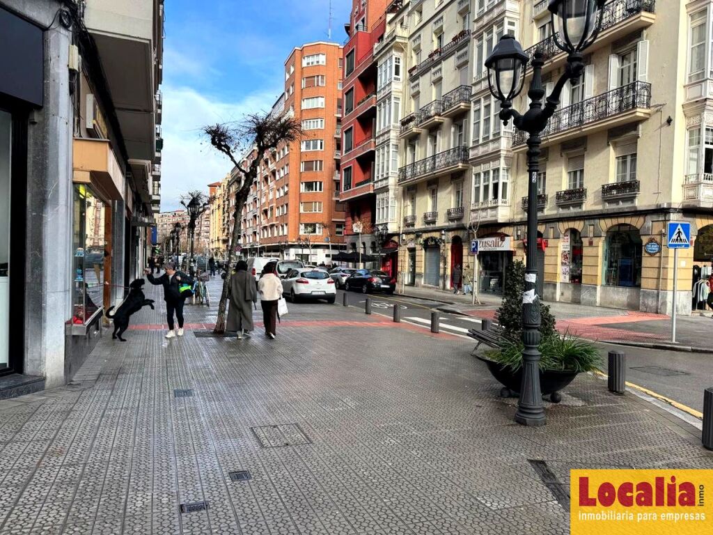 Foto local muy céntrico en alquiler. bilbao