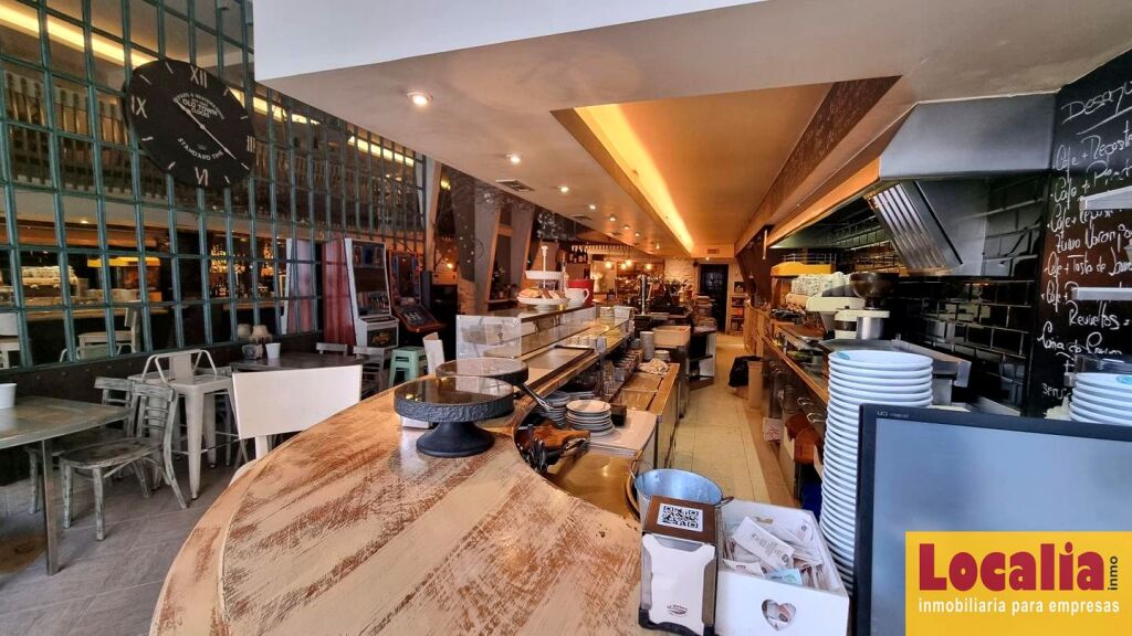 emblemático restaurante en venta en torrelavega. foto grande (3)