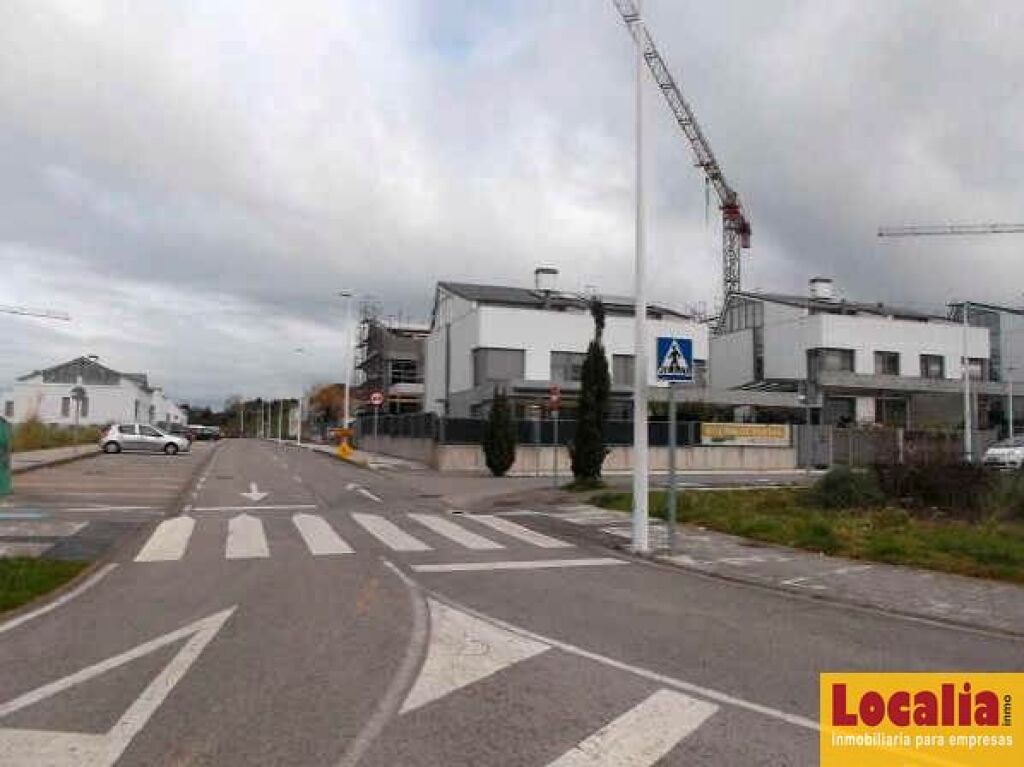 terreno en venta en maoño de 350 m2 foto grande (2)