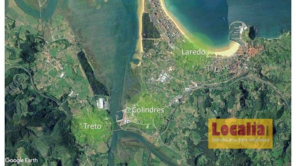Foto lote de suelos para promoción en treto, cantabria