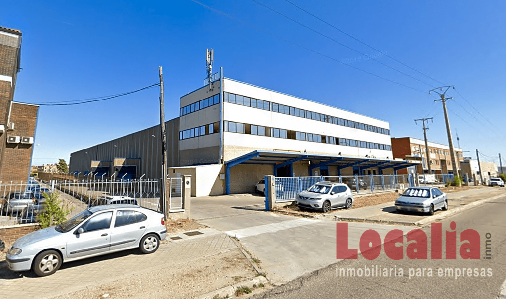 Local ideal supermercado gran tienda  de segunda mano - Nave logística a las puertas de Valladolid