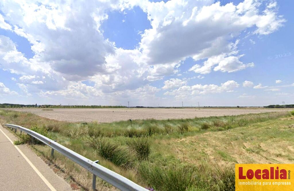 Foto inversión en 11 terrenos en valladolid