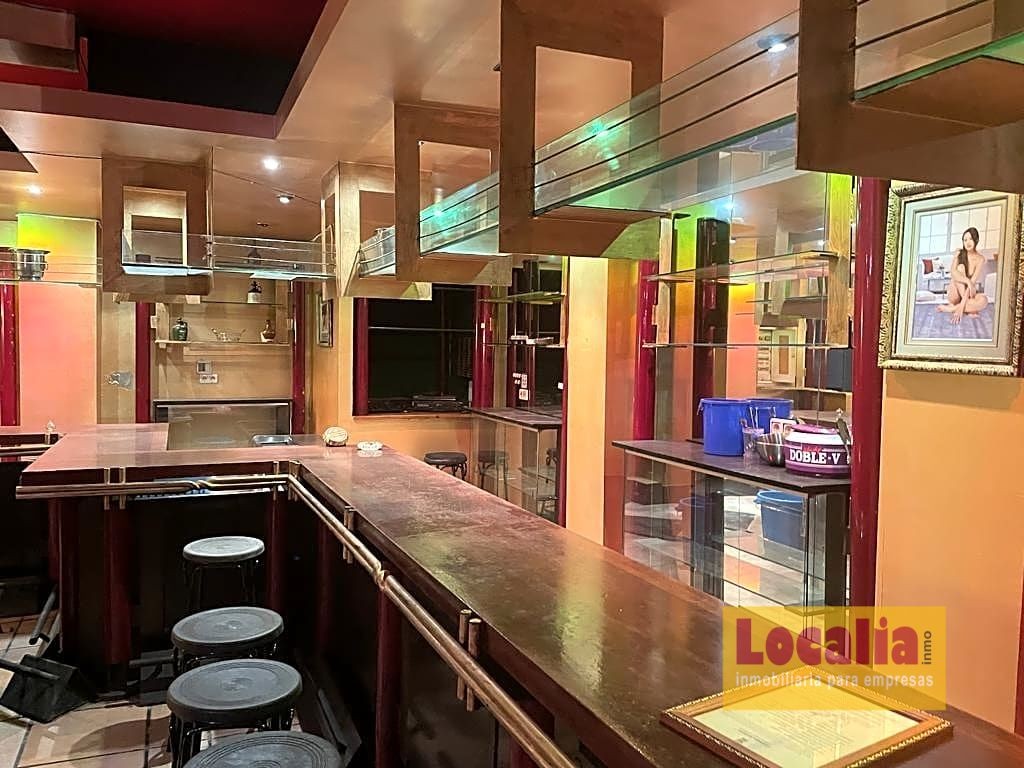 Bar - Pub - Discoteca en el corazón de Torrelavega