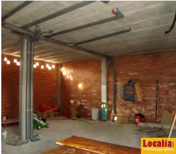 Local de 300 metros en rentabilidad, Piélagos