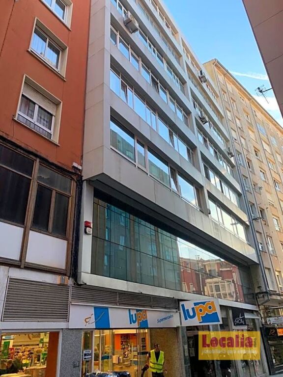 Oficina en alquiler en Santander