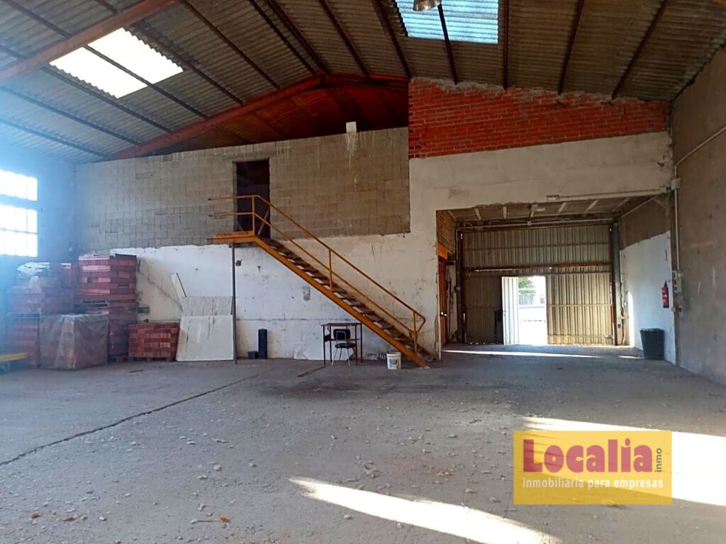 Warehouse for rent in Polanco