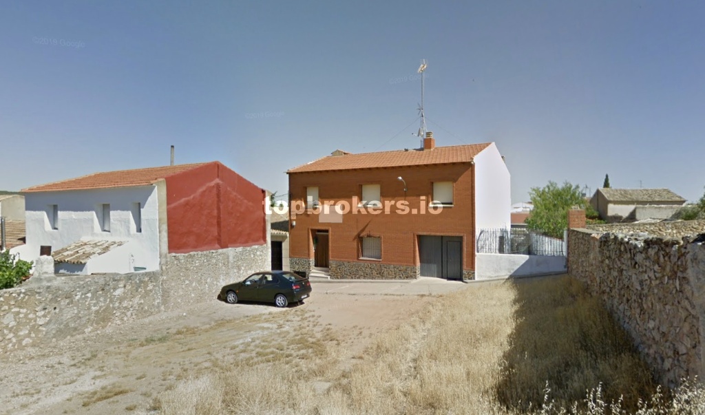 Chalet en venta en Villares del Saz