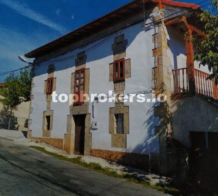 Casa de pueblo en venta en Merindad de Montija