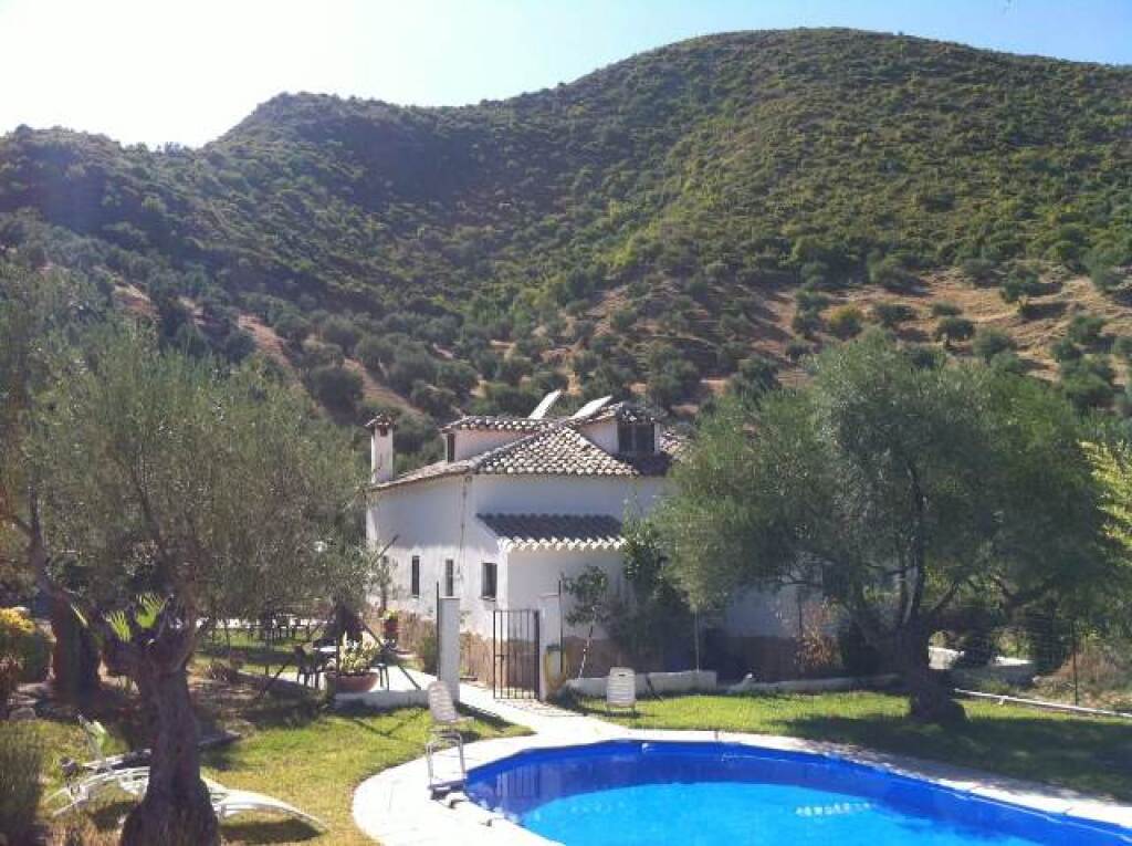Foto casa de campo-masía en venta en zahara de la sierra cádiz