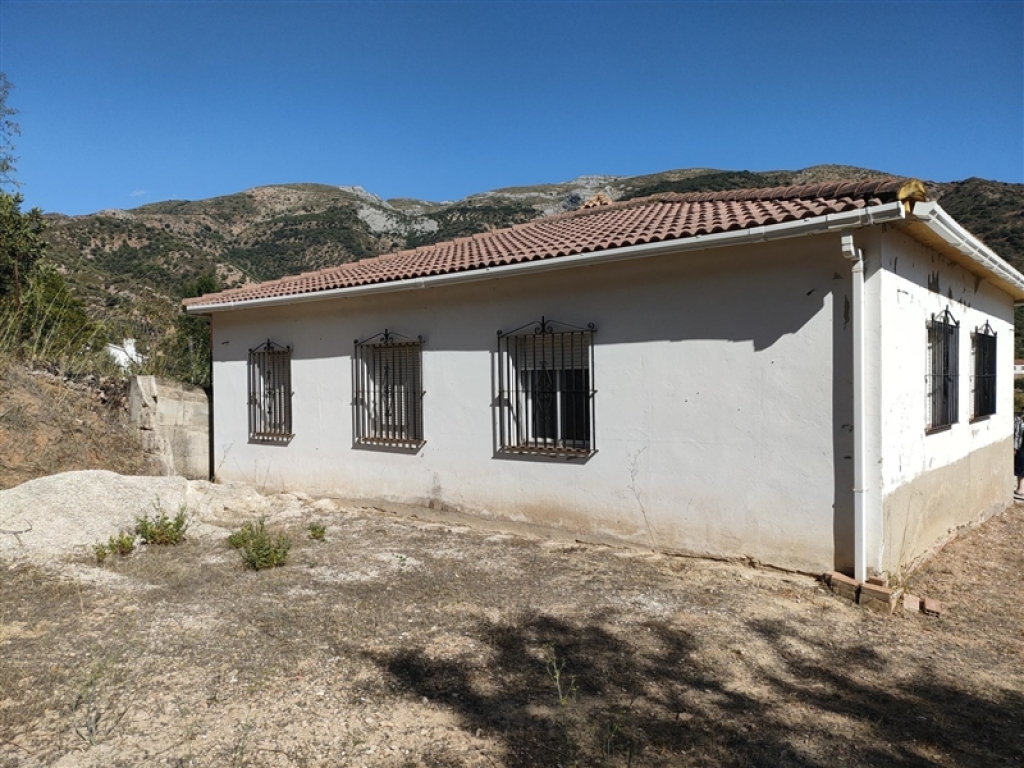 casa de campo-masía en venta en jimera de libar málaga foto grande (3)