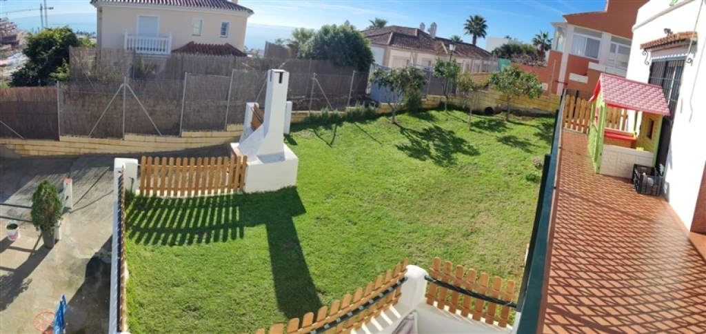 casa-chalet en venta en estepona málaga foto grande (3)