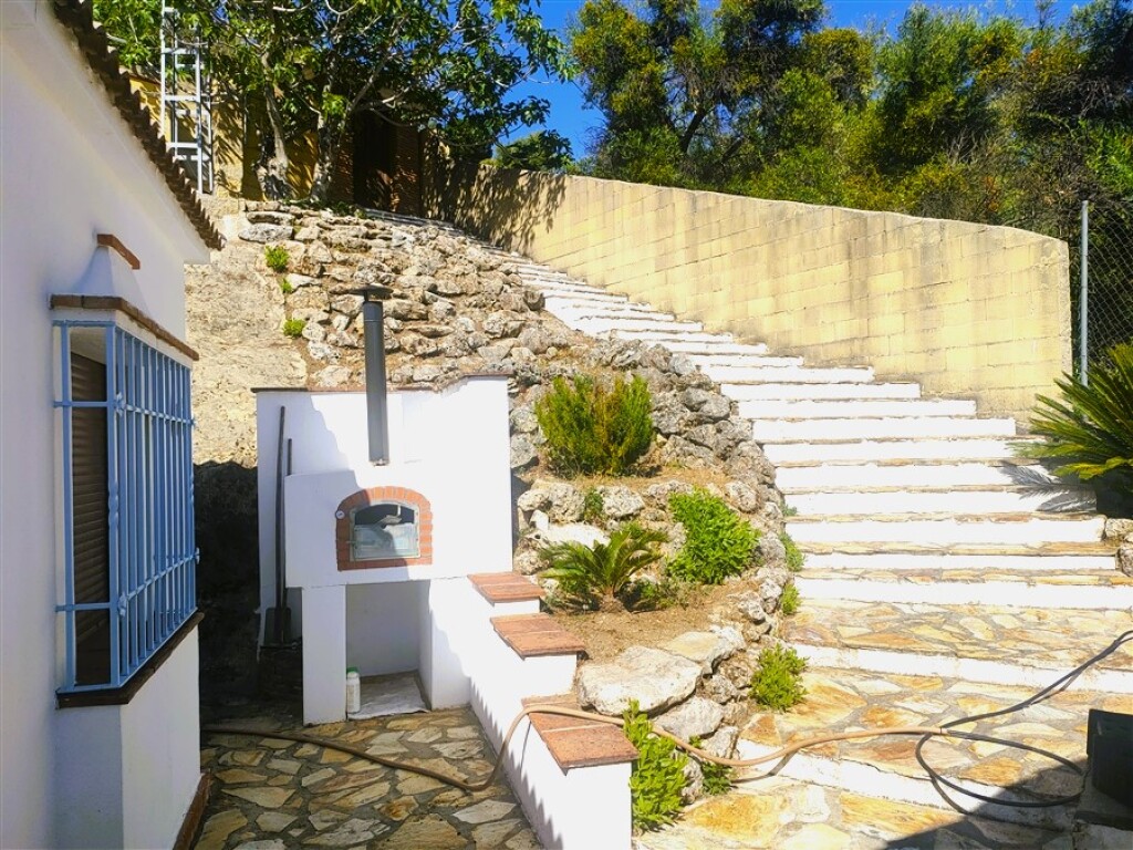 casa de campo-masía en venta en cartajima málaga foto grande (3)