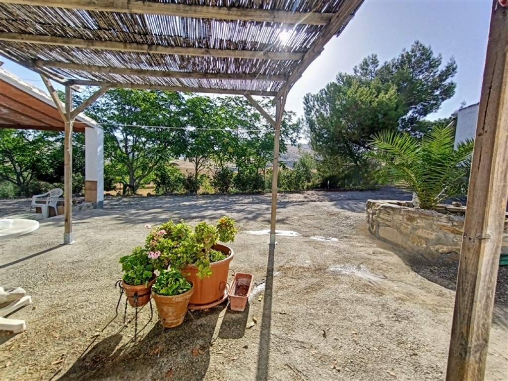casa de campo-masía en venta en montecorto málaga foto grande (2)